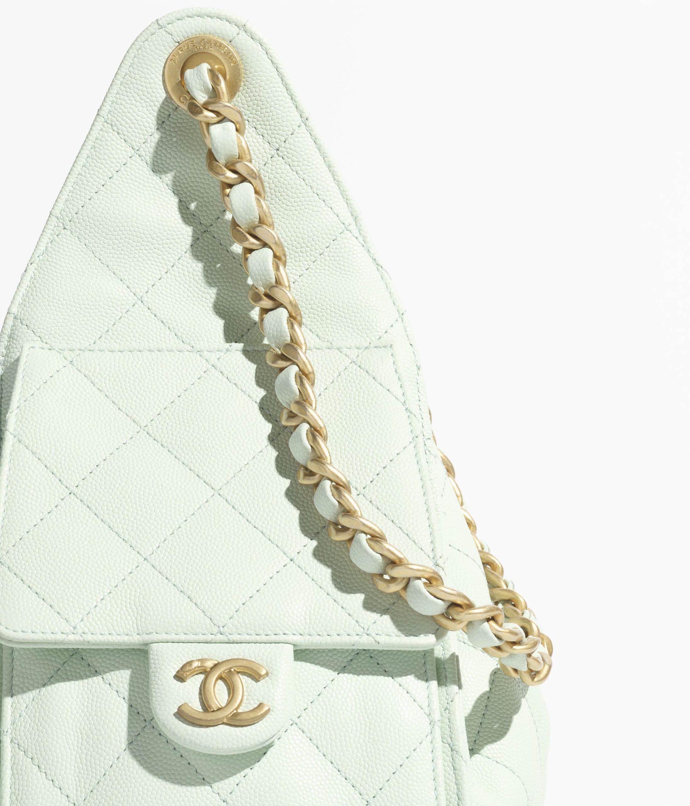 25 CHANEL 25 SMALL HANDBAG - Image 4